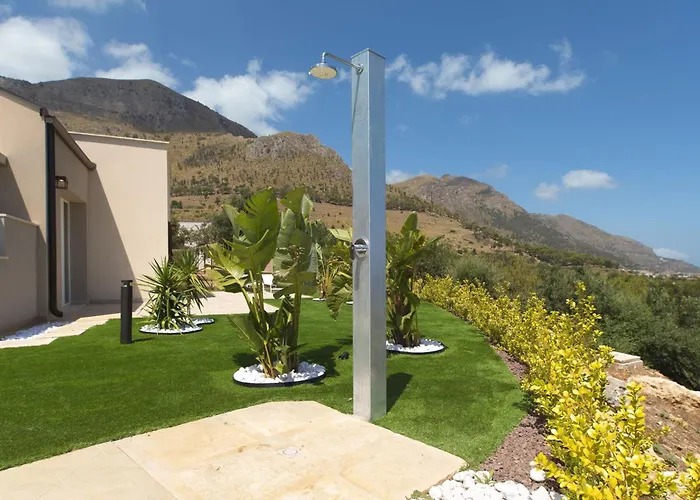 Aversa By Posarellivillas Vila